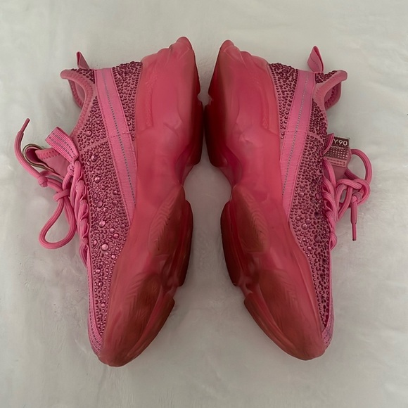 Sparkle pink! Steve Madden’s - Picture 3 of 10